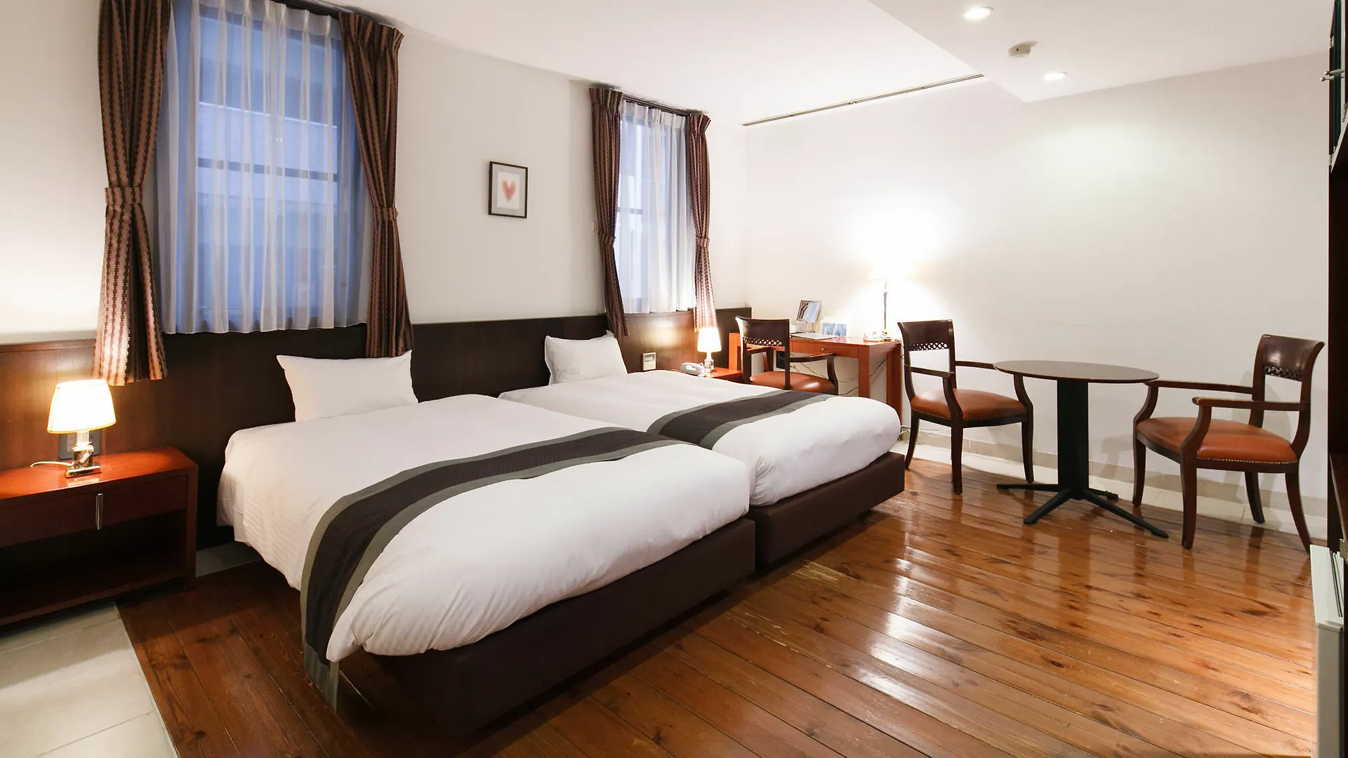 ***  Arietta Hotel & Trattoria Tōkyō Japon